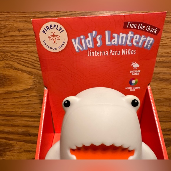Firefly outdoor Kids Lantern Finn the Shark - Picture 3 of 3